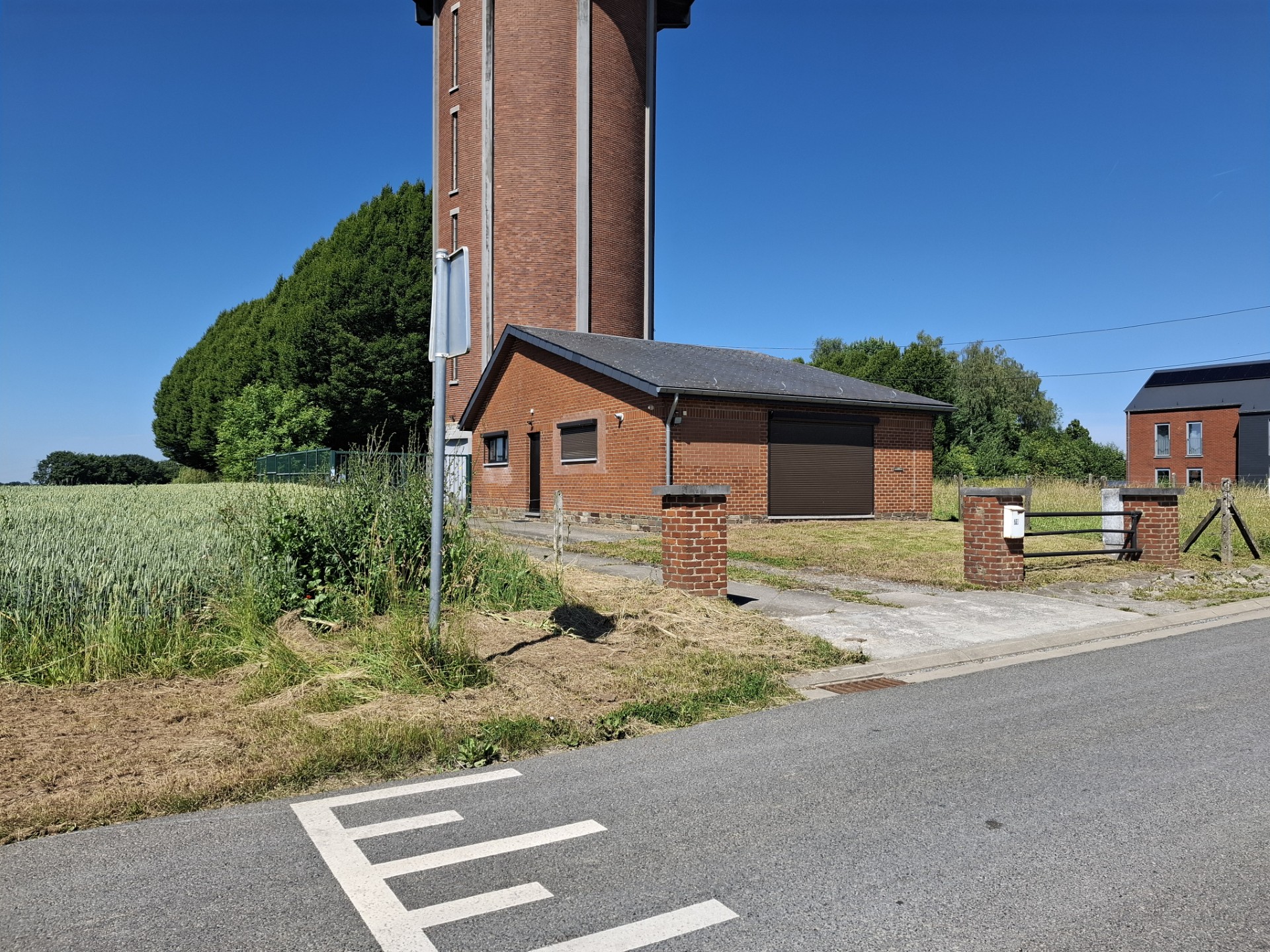 Maison unifamiliale à louer à Emines